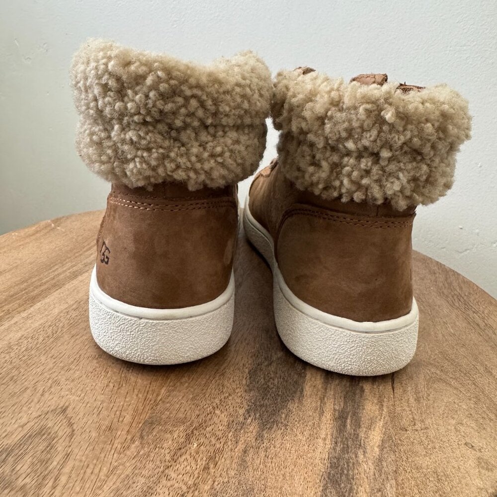 UGG Olive High Top Sneaker Leather Shearling Zip Lace Casual Women Boot 8.5 - Picture 6 of 11
